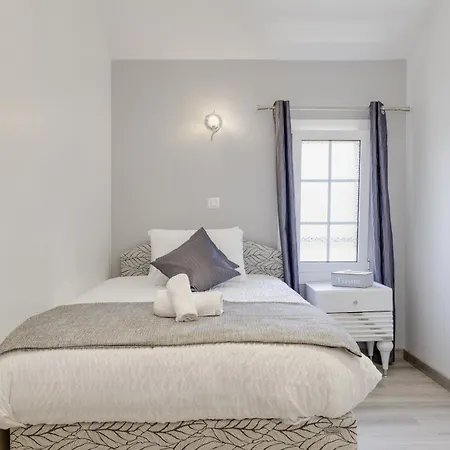 Le Bijou Piscine, Massage Et Spa 펜션 *