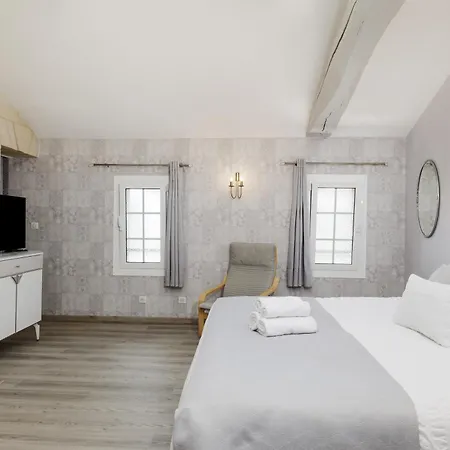 Le Bijou Piscine, Massage Et Spa 펜션